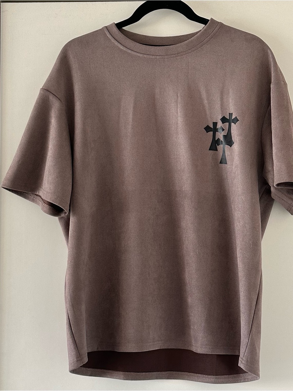 Men's Short Sleeve Brown Faux Suede Graphic Cross Tee